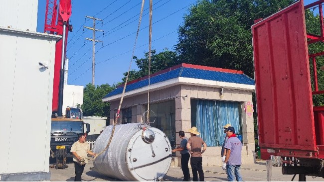 反滲透水處理成套設備有哪些關(guān)鍵配件？