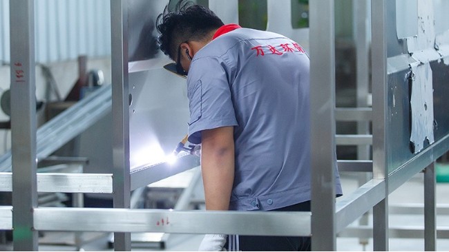 食品生產(chǎn)用反滲透純水設(shè)備萬(wàn)達(dá)環(huán)保水處理設(shè)備